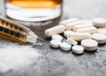 تفكيك شبكة ترويج مخدرات بين المنزه وحي النصر