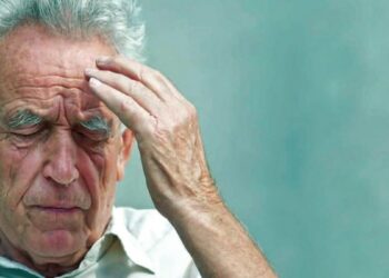 مختصة تحذّر وتوصي:  تجنّب هذه العادات يقيك من  “الزهايمر”