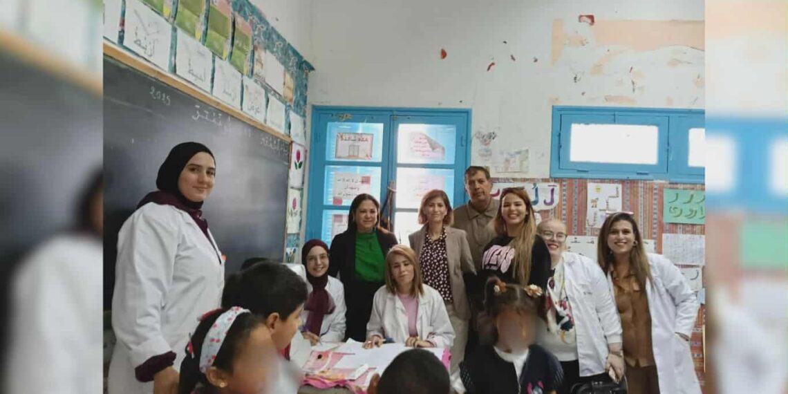 زغوان: إنتفاع أكثر من 100 تلميذ بمدرسة المناقع بخدمات قافلة صحية في اختصاصي طب العيون والأسنان