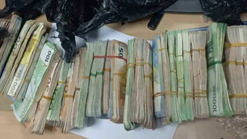 الديوانة تحبط تهريب أكثر من 200 ألف أورو بمعبر ملولة