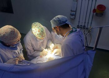 لأول مرّة: عمليّة دقيقة مكّنت طفلة ال5 سنوات من التنفّس طبيعيّا