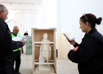 متحف باردو يتسلّم 30 قطعة أثرية مُرمَّمة من موقع ‘زاما’ بسليانة