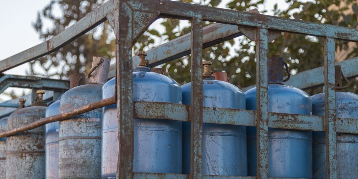 الكاف: دعوة إلى الإسراع في توفير قوارير الغاز المنزلي بالكميات الكافية