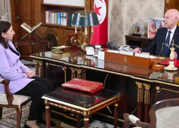 رئيس الجمهوريّة يؤكد على “ضرورة مواصلة الحرب ضدّ الفساد والمُفسدين أينما وُجدوا سواء داخل الإدارة أو خارجها”