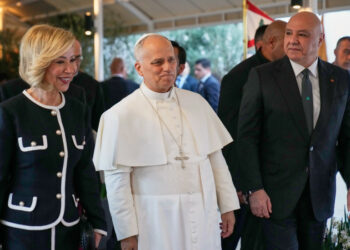 جوزيف عون مرحّبا بالبابا: باقون ولن نموت ولن نرحل ولن نستسلم