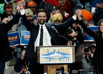 بلدية نيويورك:  المترشح زهران ممداني يتصدّر استطلاعات الرأي