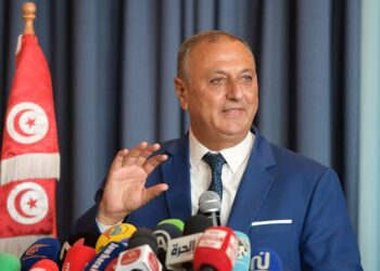 عصام الشابي يعلن عن دخوله في إضراب جوع