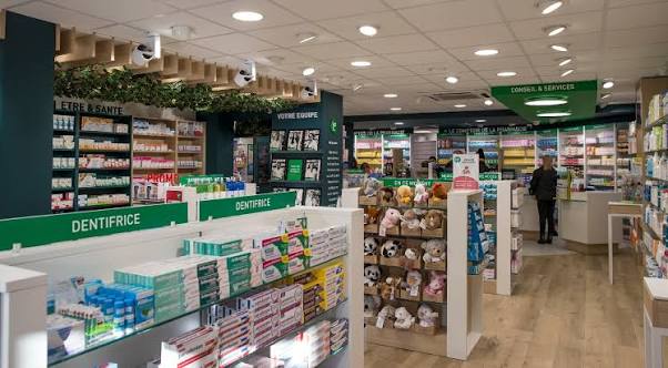 نقابة أصحاب الصيدليات الخاصة تدعو السلط إلى التدخل لخلاص جزء ممّا تخلد بذمة الكنام لفائدة الصيادلة