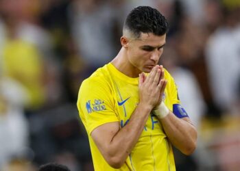 كرة القدم: كريستيانو رونالدو يعلن أنه سيعتزل “قريبا”