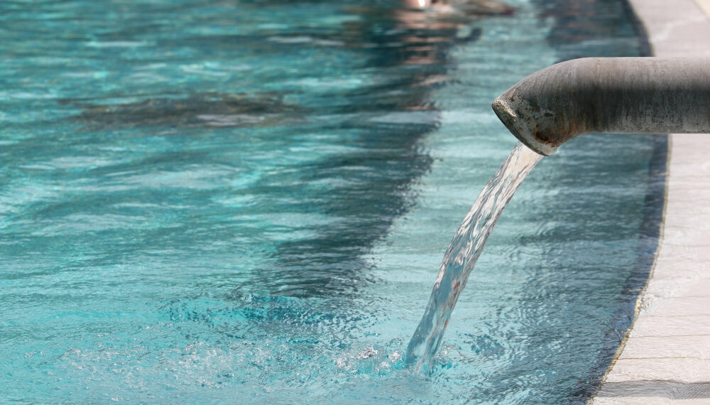 وزير الصحة يعلن عن إجراءات جديدة لتطوير قطاع الاستشفاء بالمياه