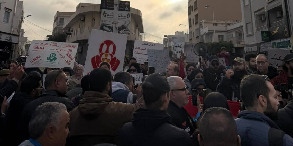 قابس: مسيرة للمطالبة بتفكيك وحدات المجمّع الكيمياوي الملّوثة