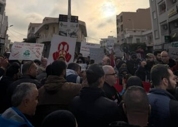 قابس: مسيرة للمطالبة بتفكيك وحدات المجمّع الكيمياوي الملّوثة