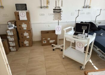 منظمة الأطباء الشبان تقتني تجهيزات طبية بفضل التبرعات لبعث وحدة إنعاش للأطفال بسيدي بوزيد