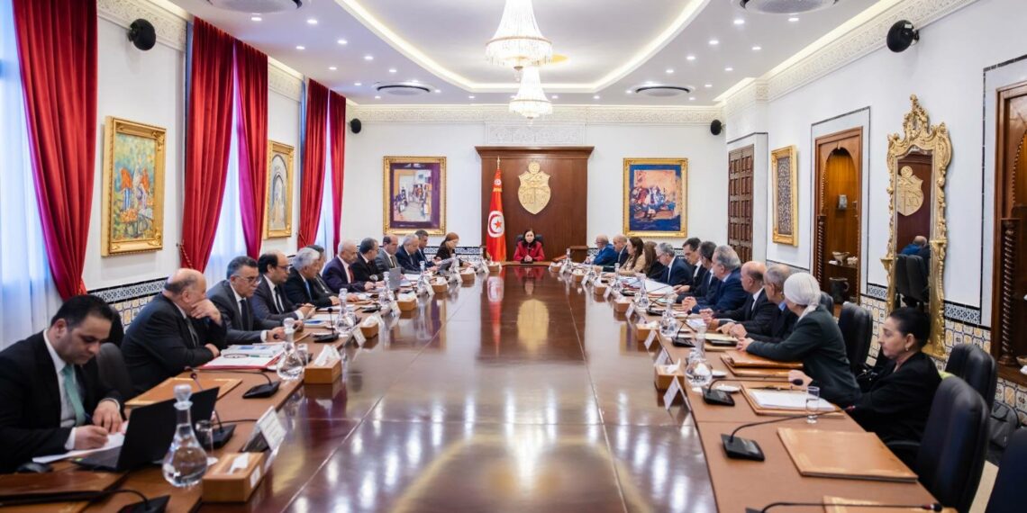 نيابة عن رئيس الجمهورية: رئيسة الحكومة تشرف على اجتماع مجلس الوزراء