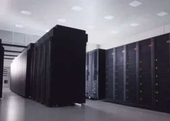 تونس تستعد لأطلاق ثالث أكبر حاسوب فائق القدرة في إفريقيا