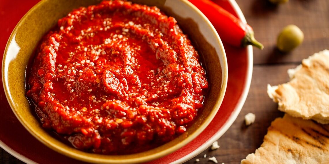 علامات تجاريتان تُمْنَحان علامة “الهريسة التونسية” ذات الجودة العالية