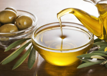 زيت الزيتون: تونس تصدر الى 60 دولة وزيتها ضمن أفضل الزيوت