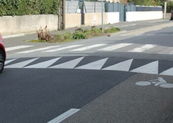 قفصة: اللجنة الجهوية للسلامة المرورية تقرّ إزالة مخفضات السرعة العشوائية