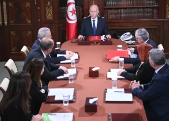 رئيس الدّولة: “إعادة بناء المرفق العمومي للصحّة بكلّ مكوّناته بفكر جديد يتنزّل في إطار المطالب المشروعة للشّعب التونسي”