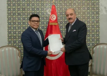 وزير الخارجية يتلقى نسخة من أوراق اعتماد سفير نيكارغوا لدى تونس