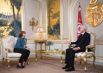 رئيس الجمهورية يلتقي سفير البرتغال وسفيرة بولونيا بمناسبة انتهاء مهامهما بتونس