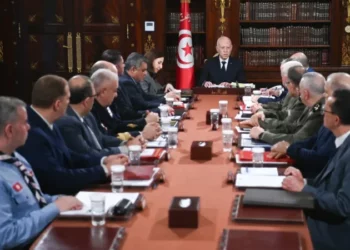 رئيس الدولة يدعو إلى ضرورة العمل الفوري والميداني لمساعدة المتضرّرين في جميع الجهات التي طالتها الفيضانات