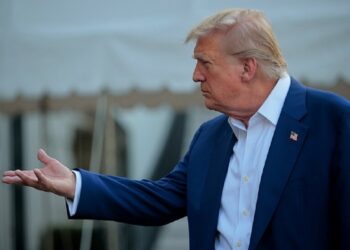 ترامب: سنتدخل لحماية المتظاهرين السلميين في إيران إذا أقدمت السلطات على قتلهم