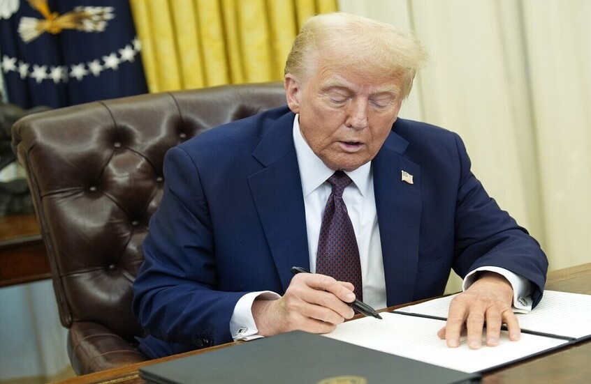 ترامب يسحب دعوة كندا لمجلس السلام بعد رد كارني