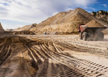 “بعد وفاة عامل في حادث شغل”: تعطل كلي لنشاط الفسفاط بالمظيلة