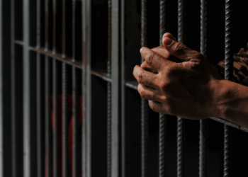 8 سنوات سجنا للمتهمين في قضية “الغرفة السوداء”