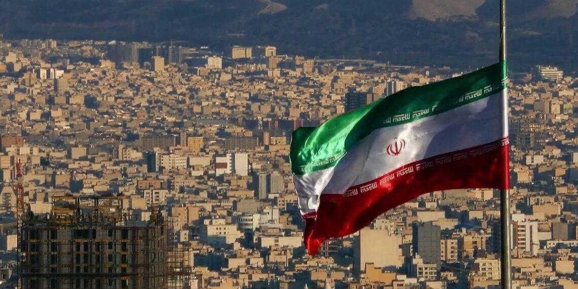 ترامب: “الدّول التي تتعامل تجاريّاً مع إيران ستواجه رسوماً بنسبة 25 بالمائة”