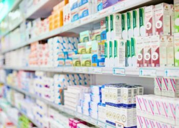 هيئة الصيادلة: الصيدليات الخاصة تفتقر لأدوية حياتية بسبب غياب التزود