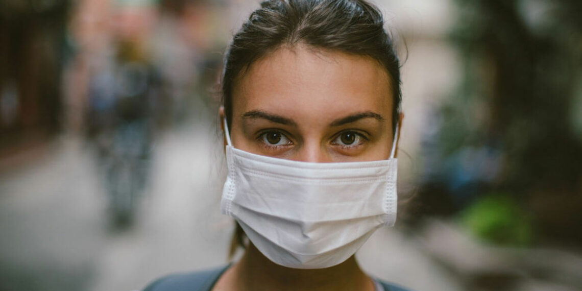 وزارة الصحة توصي بوضع الكمامة للتوقي من النزلة الموسمية