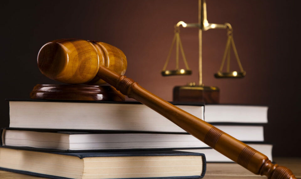 في ملف فساد مالي وإداري: سنتين سجنا في حق مستشار مقرّر سابق لنزاعات الدولة