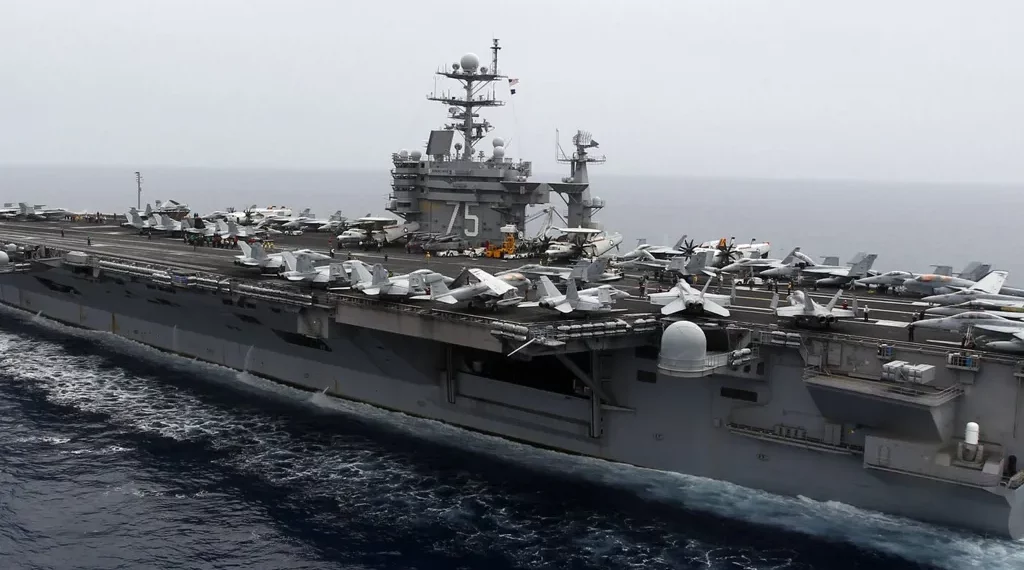 إيران-أمريكا: طائرة حربيّة أمريكيّة تسقط طائرة مسيّرة إيرانيية