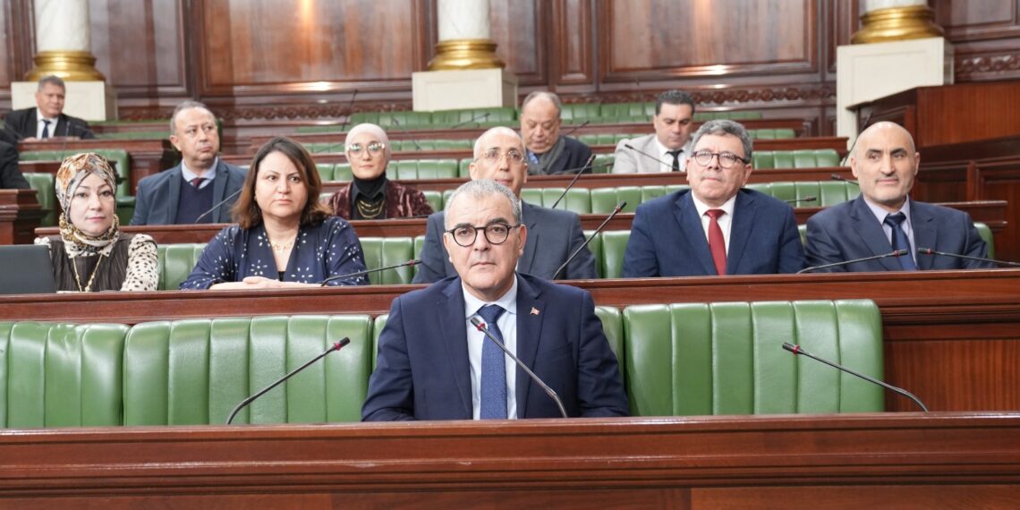 البرلمان يناقش مشروعا قانون لتحسين الخدمات الصحية بسيدي بوزيد ودعم الصحة الالكترونية