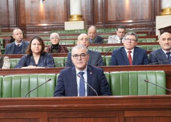 البرلمان يناقش مشروعا قانون لتحسين الخدمات الصحية بسيدي بوزيد ودعم الصحة الالكترونية