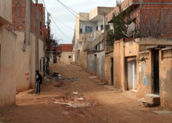 مجلس النواب: جلسة حول مقترح قانون تسوية الوضعية العقارية للأحياء الشعبية العشوائية