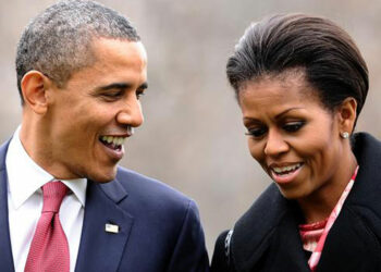 “انعدام الحياء واللياقة”: هكذا علّق أوباما على الفيديو الذي صوّره هو وزوجته في هيئة قِرديْن وتمّ نشره على حساب ترامب