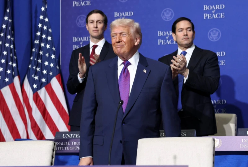 في أول اجتماع ل”مجلس السلام”…ترامب يتعهّد ب10 مليارات دولار ويدعو إيران الإنضمام للمجلس