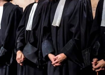 عميد المحامين يدعو وزارة العدل إلى فتح حوار جدي مع المحامين والاستماع إلى هياكلهم