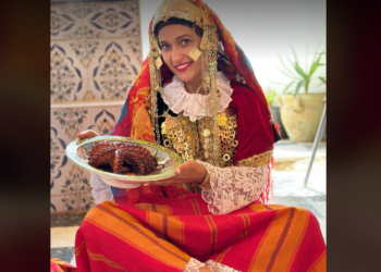 بية قماطي : Festi Orient″ هو وليد مقترح بسيط من والدتي ″