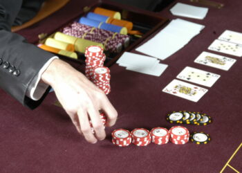 الرائد الرسمي يصدر قرارا لضبط النظام المنطبق على “نوادي القمار” لمكافحة غسل الأموال وتمويل الإرهاب وانتشار التسلح