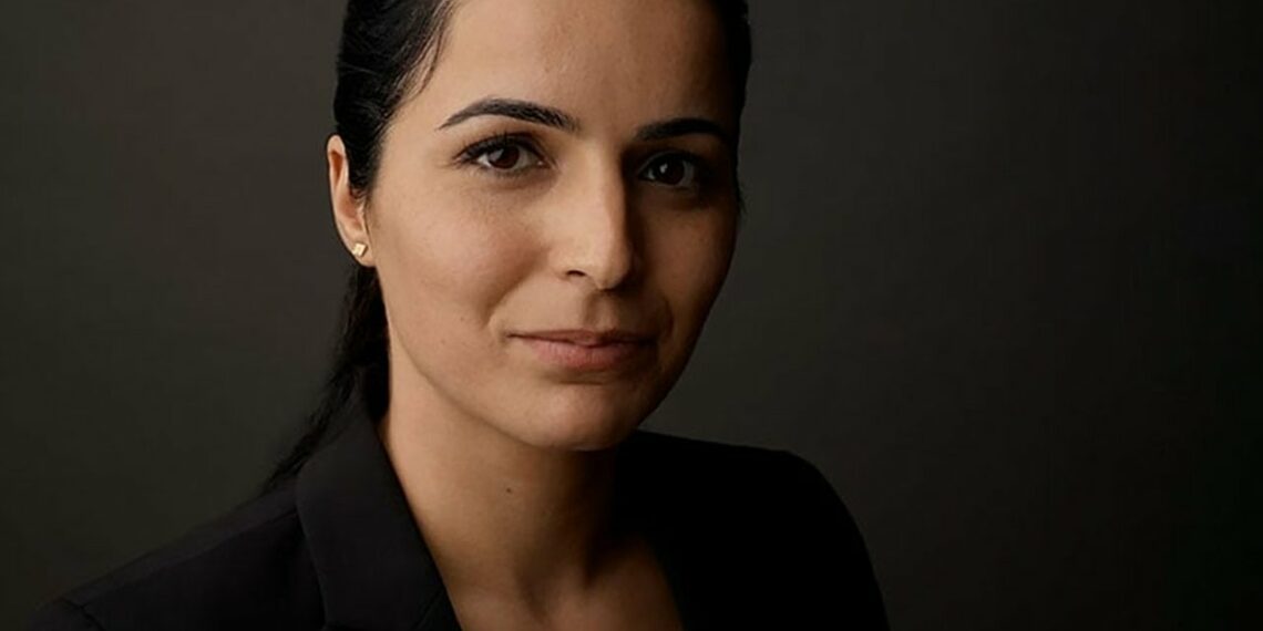 تمّ بالمطار: إيقاف النّاشطة السياسيّة ألفة الحامدي