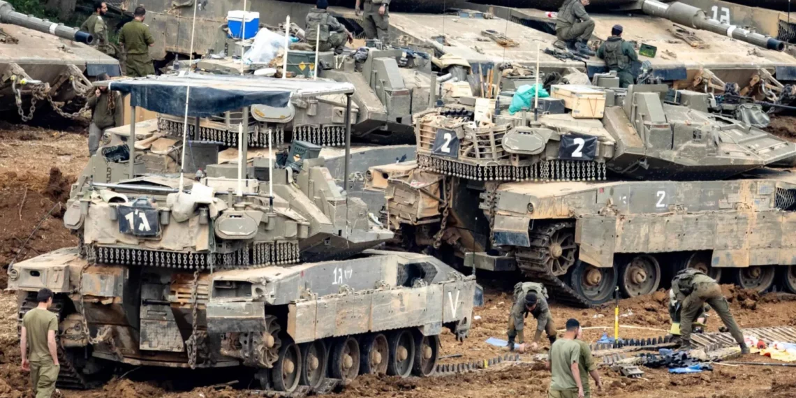 تقرير: إسرائيل تستعد لعملية برية واسعة بلبنان… ومسؤول إسرائيلي يقول «سنفعل ما فعلناه في غزة»