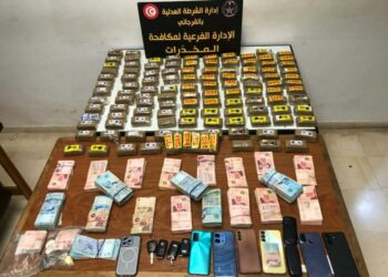 حجز كميات من المخدرات وأموال خلال عمليات أمنية