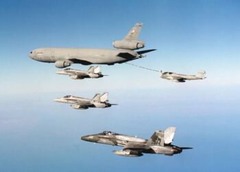 الجيش الأمريكي يُعلن مقتل 4 من أفراد طاقم طائرة تزوّد بالوقود تحطمت في العراق