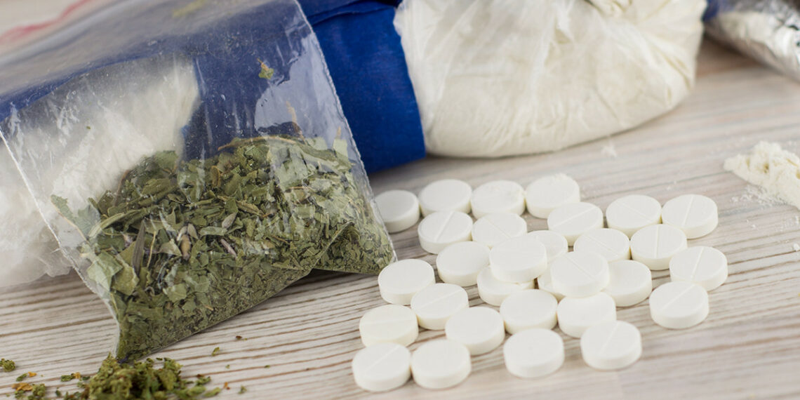 منذ بداية رمضان: الديوانة تحجز أطنانا من المخدرات و”الموز المهرب” والألعاب النارية