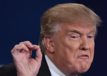 ‏ترامب حول اختيار مجتبى خامنئي مرشدا جديدا لإيران: ما لم يحصل على موافقتنا لن يدوم طويلا