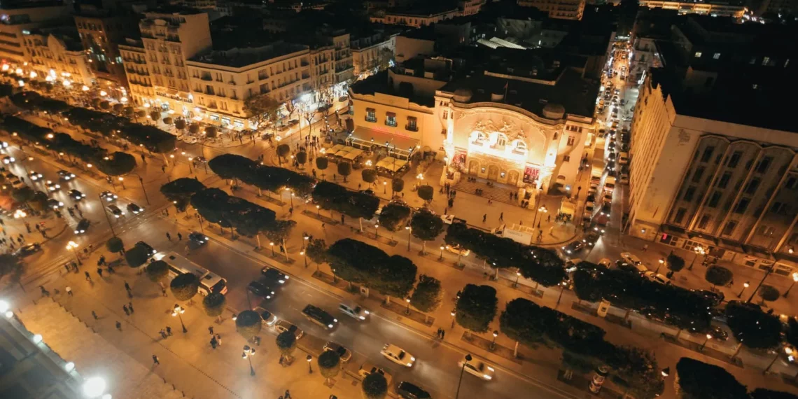 الطقس الليلة: حرارة منخفضة وضباب آخر الليل بالشمال الغربي